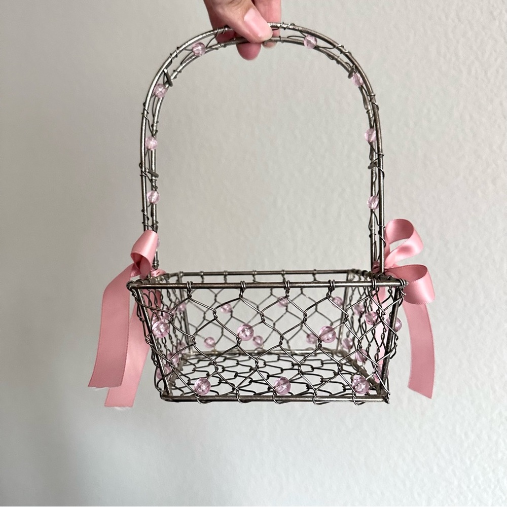 Decorative Wire Beaded Basket - Picture 4 of 11